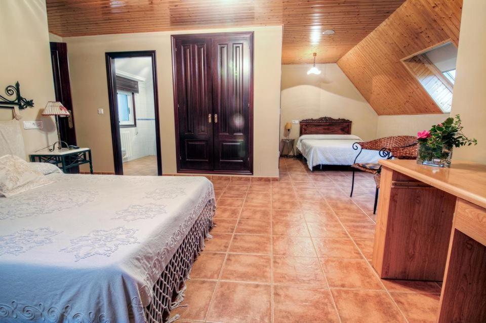 Os Areeiros Turismo Rural & Bodega Санта-Кристина-де-Кобрес Номер фото
